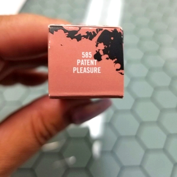 Mac lip lacquer - Picture 4 of 4